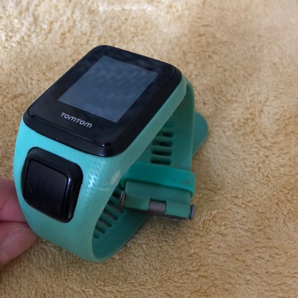 tombom watch - Picture 3 of 3